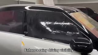 Autofolie verandert van kleur met water